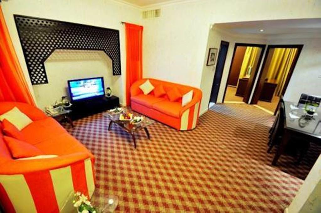 Dellmon Shrouq Hotel Rijád Kültér fotó